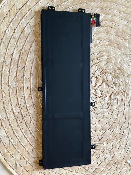 Buy & Sell East Putney Station Wandsworth - Photos for Genuine Dell laptop 56wh 3 cell battery
