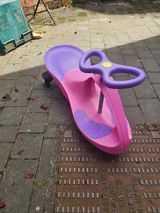Buy & Sell Pensnett Dudley - Photos for WIGGLE BOARD RIDE ON