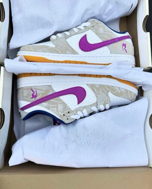 Buy & Sell Ash Vale Guildford - Photos for Nike Rayssa Leal SB Dunk Unisex Trainers