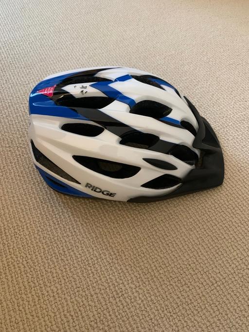 Buy & Sell High Street Kensington West London - Photos for Bicycle helmet