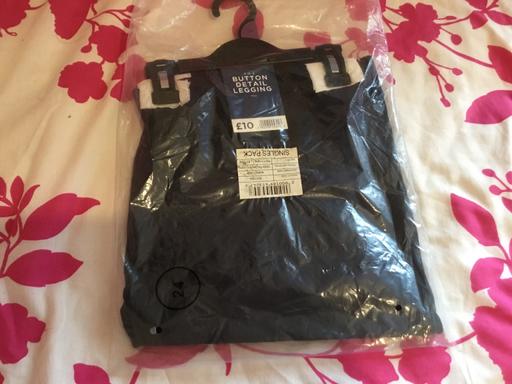 Buy & Sell Woodcross Wolverhampton - Photos for New Button Detail Leggings Size 24