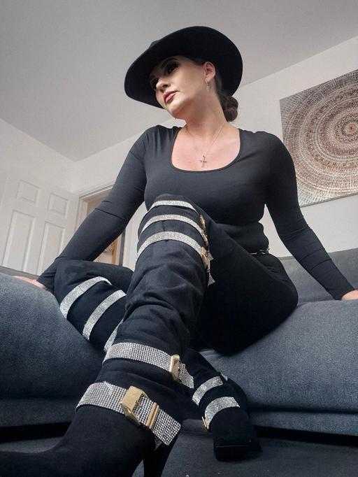 Buy & Sell Romford Havering - Photos for High heel boots