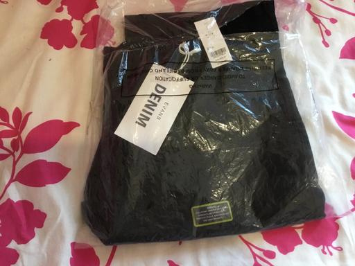 Buy & Sell Woodcross Wolverhampton - Photos for Ladies New Crop Jeans Size 20 tags on £24