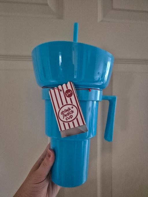 Buy & Sell Crumpsall Manchester - Photos for new 2 In 1 Snack & Drinking Cup £2 EACH