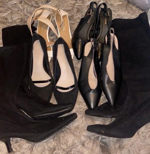 Buy & Sell Bilston Wolverhampton - Photos for Size 4 heels bundle