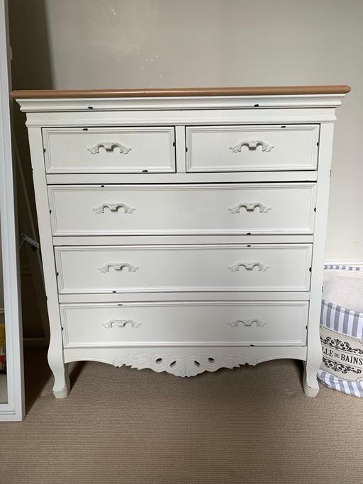 Buy & Sell Kensington South West London - Photos for Chest of drawers