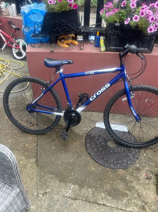 Buy & Sell Purfleet-on-Thames Thurrock - Essex - Photos for Cross lxt 300 for sale