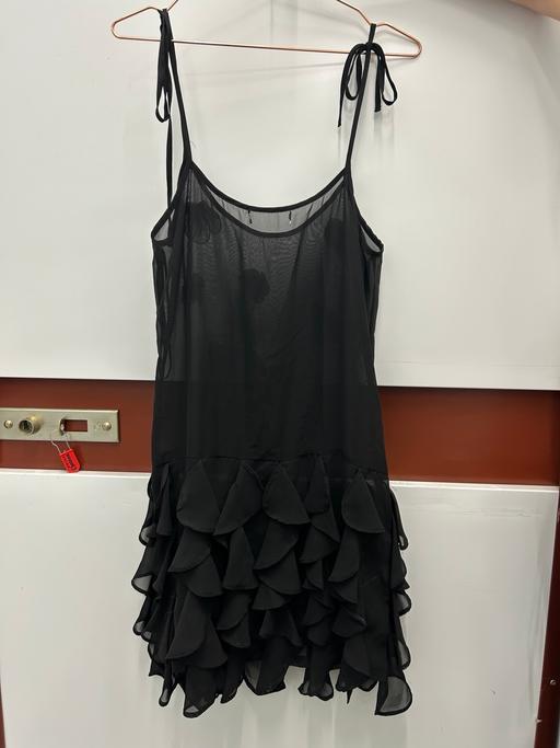 Buy & Sell Queen`s Park North West London - Photos for Floral mesh dress