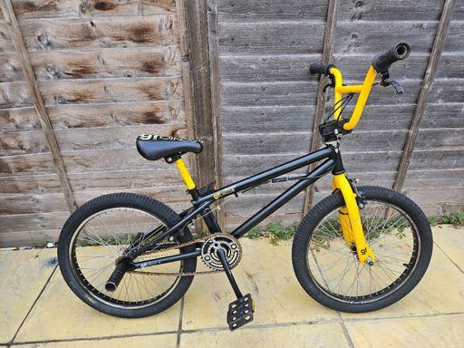 Buy & Sell Uxbridge Hillingdon - Photos for Kids bike 20 inch wheels