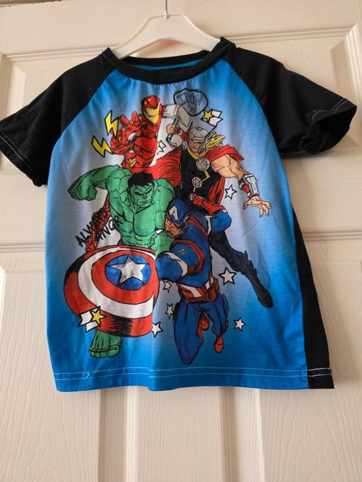 Buy & Sell Blackpool Town Centre Blackpool - Photos for Marvel t shirt age 6-7 yrs