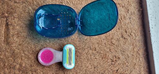 Buy & Sell Radcliffe Bury - Photos for travel razor
