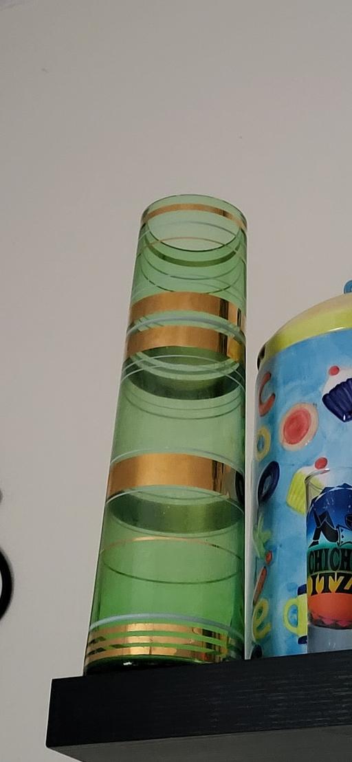 Buy & Sell Radcliffe Bury - Photos for glass vase
