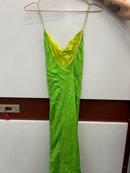 Buy & Sell Queen`s Park North West London - Photos for dossa silk green dress