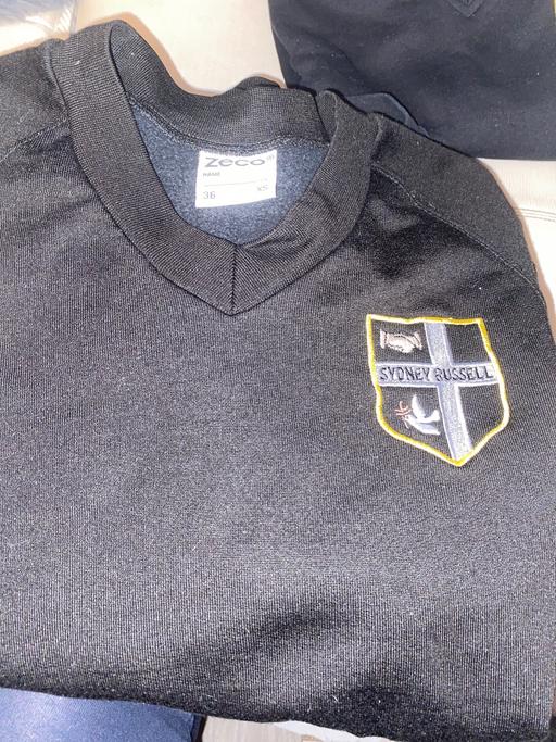 Buy & Sell Becontree East London - Photos for Sydney Russell jumpers x4 size xs one size 12