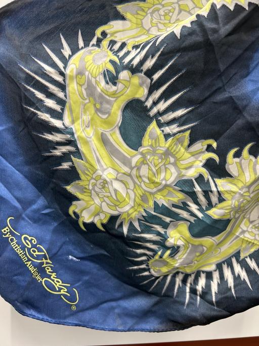 Buy & Sell Queen`s Park North West London - Photos for Ed hardly silk scarf shawl