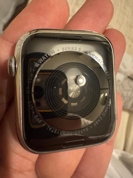 Buy & Sell Milnrow Rochdale - Photos for Apple Watch Series 5 44 mm Stainless Steel