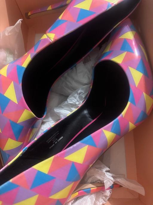 Buy & Sell Ilford Redbridge - Photos for Heels