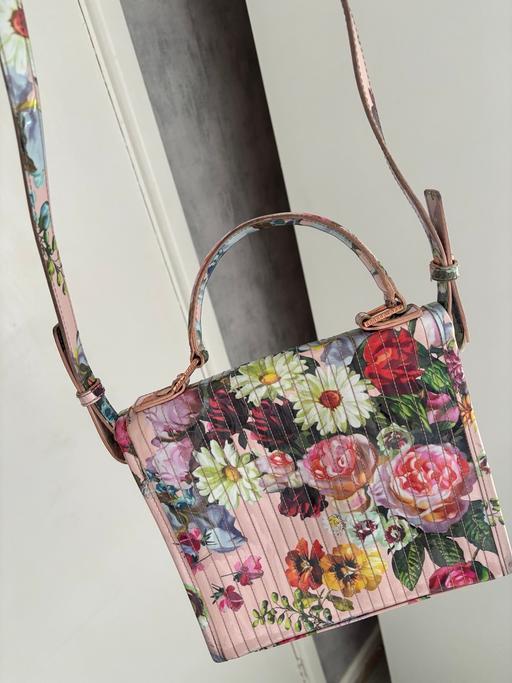 Buy & Sell Ocker Hill Sandwell - Photos for Ted baker bag