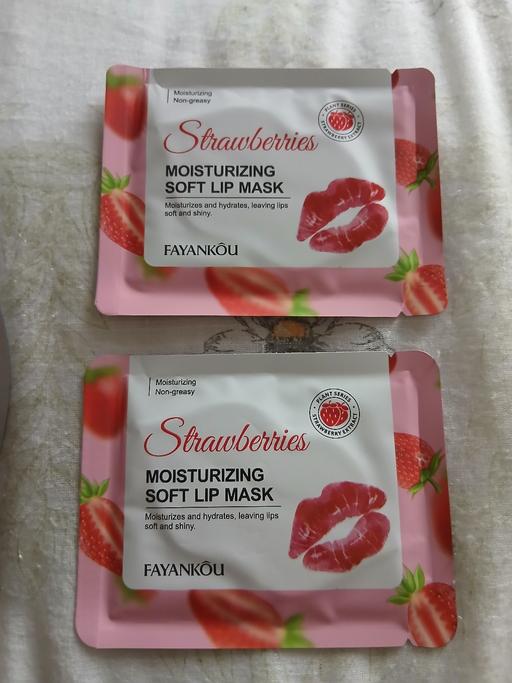 Buy & Sell Radcliffe Bury - Photos for Lip Masks New
