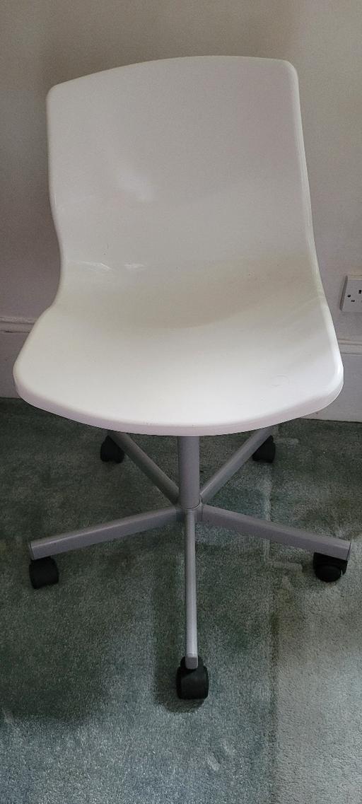Buy & Sell Raynes Park South West London - Photos for Ikea Swivel chair