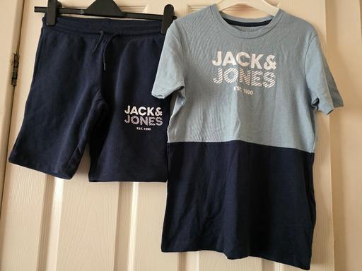 Buy & Sell Blackpool Town Centre Blackpool - Photos for Jack & Jones shorts & t shirt age 10 yrs