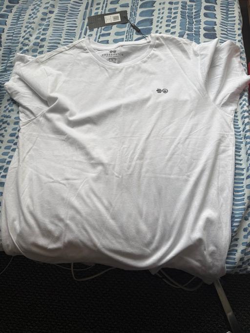 Buy & Sell Prescot Knowsley - Photos for Cross hatch t-shirt