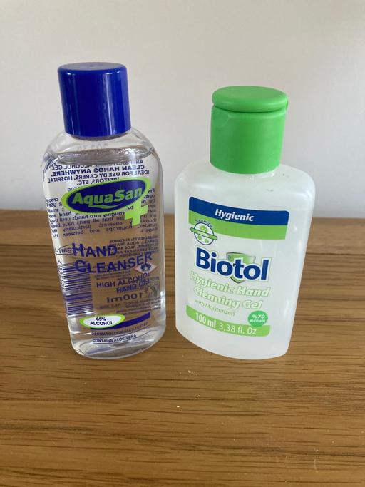 Buy & Sell Sedgley Dudley - Photos for 12 bottles hand cleanser