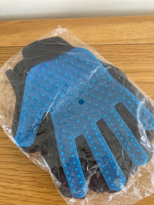Buy & Sell Sedgley Dudley - Photos for Gloves