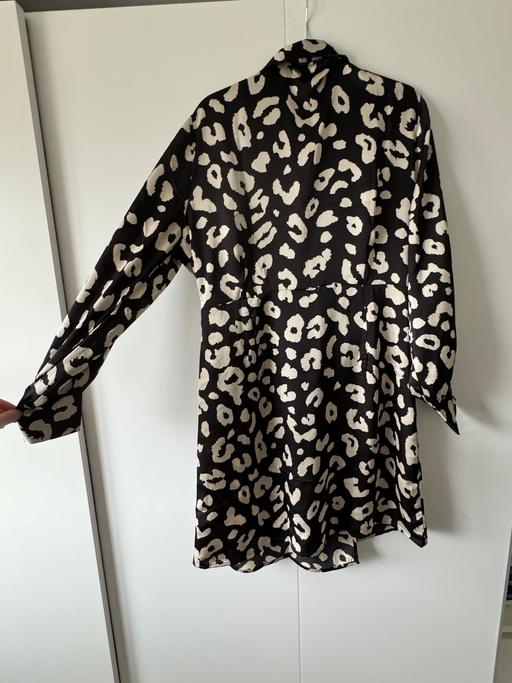 Buy & Sell Whiston Rotherham - Photos for JDY Leopard Print Satin Wrap Dress – Size XXL