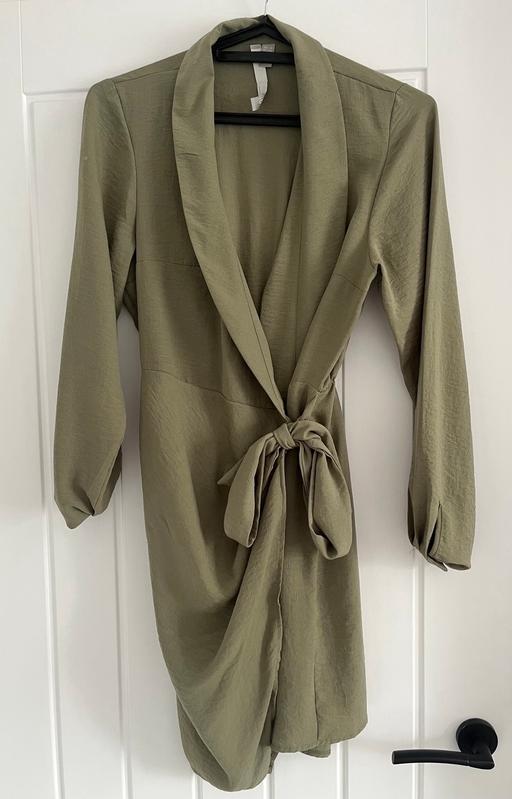 Buy & Sell Kings Heath Birmingham - Photos for Women’s Size 6 Khaki Wrap Dress ASOS
