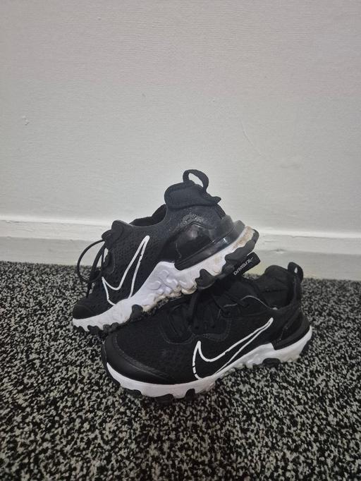Buy & Sell Netherton Dudley - Photos for Nike react