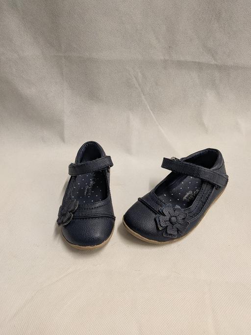 Buy & Sell Netherton Dudley - Photos for Size 7 girls shoes
