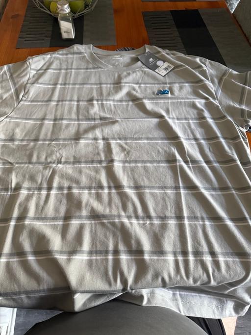 Buy & Sell Prescot Knowsley - Photos for New balance T-shirt