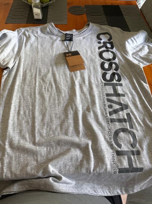 Buy & Sell Prescot Knowsley - Photos for Cross hatch t-shirt