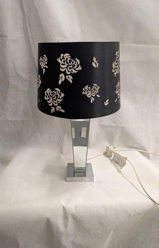 Buy & Sell Netherton Dudley - Photos for Lamp with mirror stand