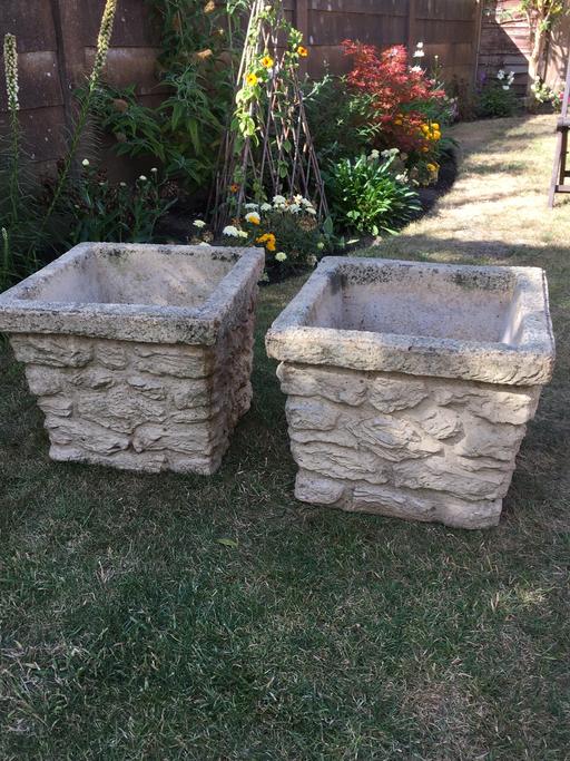Buy & Sell Willenhall Walsall - Photos for Large Stone Pots