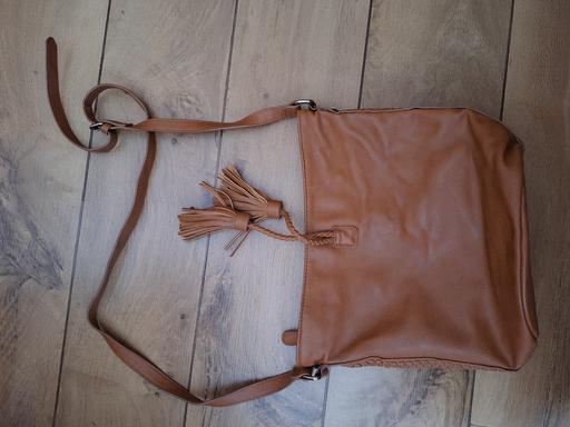 Buy & Sell Ettingshall Park Wolverhampton - Photos for Brown Handbag 👜