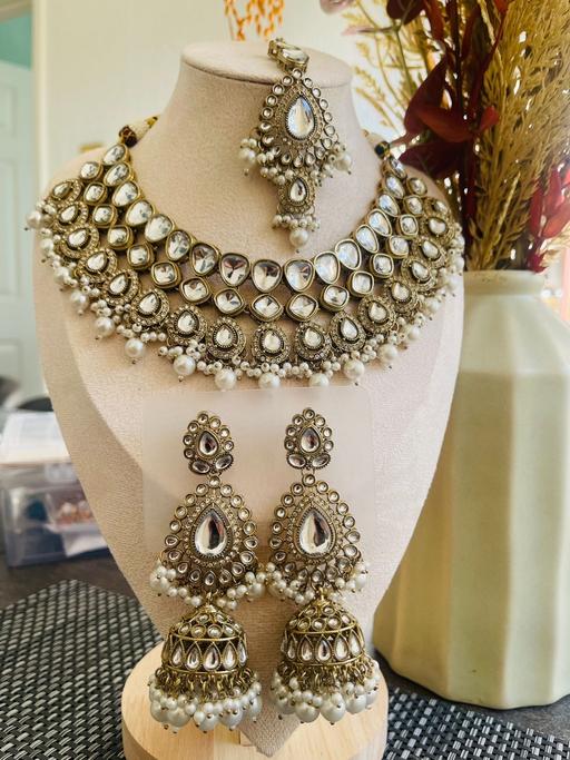 Buy & Sell Over Hulton Bolton - Photos for Kundan Jewellery
