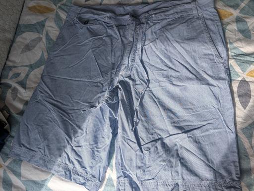Buy & Sell Essington Wolverhampton - Photos for Lacoste shorts size L