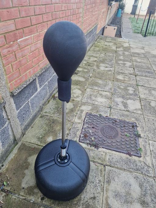 Buy & Sell Newham East London - Photos for boxing bag