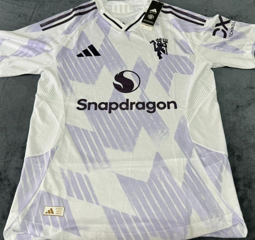 Buy & Sell Southall Ealing - Photos for Manchester kit