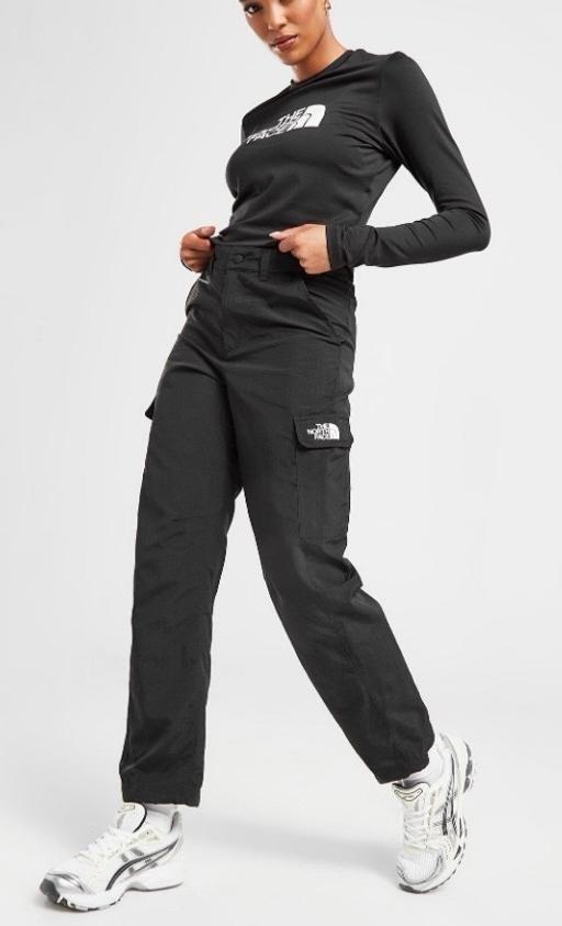 Buy & Sell Rochester Medway - Kent - Photos for 💕THE NORTH FACE TRACK PANTS💕