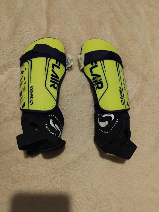 Buy & Sell Stow Heath Wolverhampton - Photos for Shin Pads S.