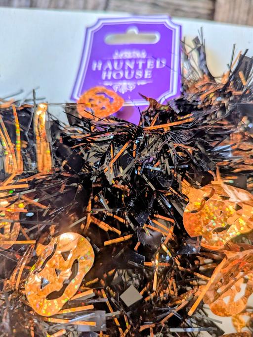 Buy & Sell Georgetown Blaenau Gwent - Photos for 🎃 Halloween haunted house pumpkin tinsel. Ne