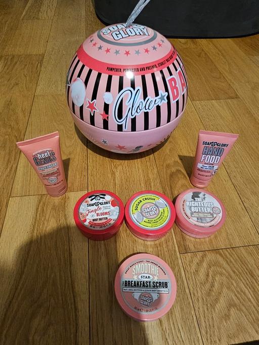 Buy & Sell Stow Heath Wolverhampton - Photos for soap and glory bundle