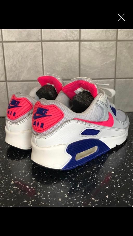 Buy & Sell Heaton Mersey Stockport - Photos for Nike Trainers Size 3 Free delivery Good Con