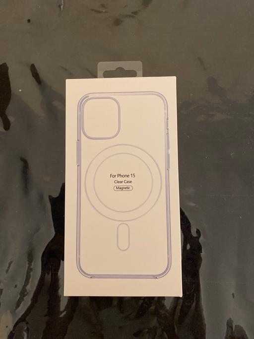 Buy & Sell Waterloo Central London - Photos for Brand new clear magnetic case for iPhone 15