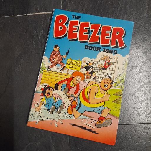Buy & Sell Preston South Ribble - Photos for BEEZER ANNUAL BOOK