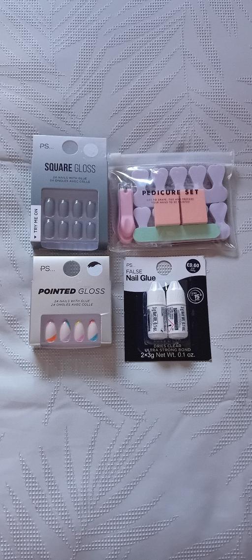 Buy & Sell Bilston Wolverhampton - Photos for brand new nail bundle