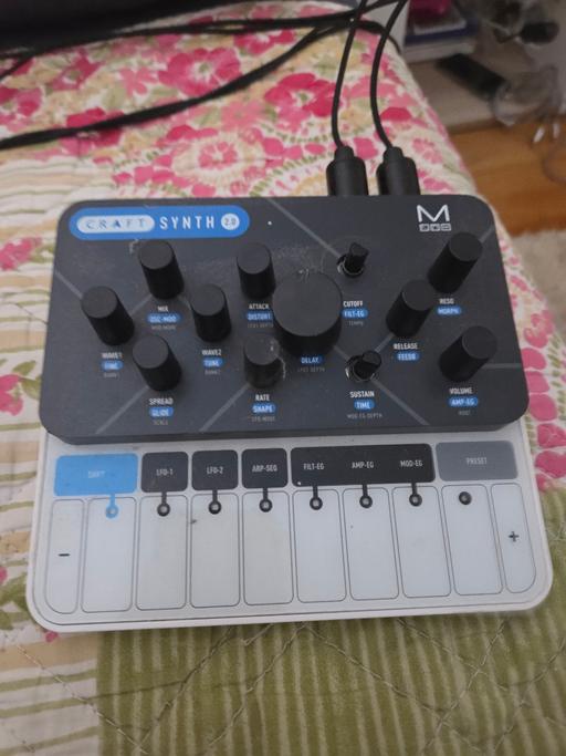 Buy & Sell St Luke`s Central London - Photos for analogue midi synthesiser.